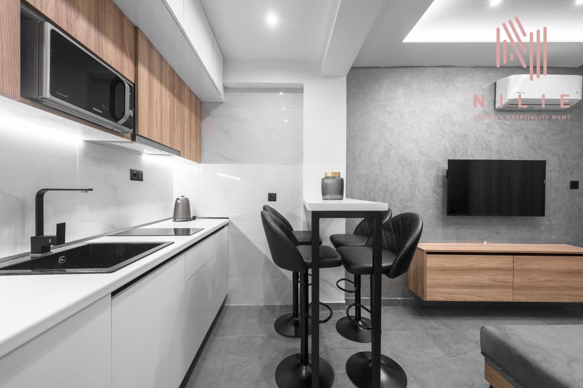 Segreto, Nilie Hospitality Mgmt Apartment